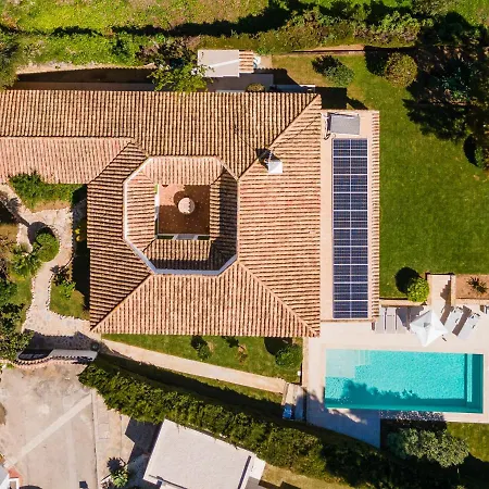 Front Line Golf With Private Pool In Paraiso Alto, Benahavis エステポナ