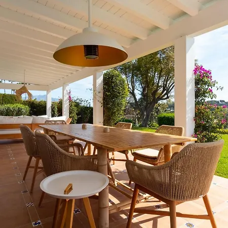 Front Line Golf With Private Pool In Paraiso Alto, Benahavis エステポナ