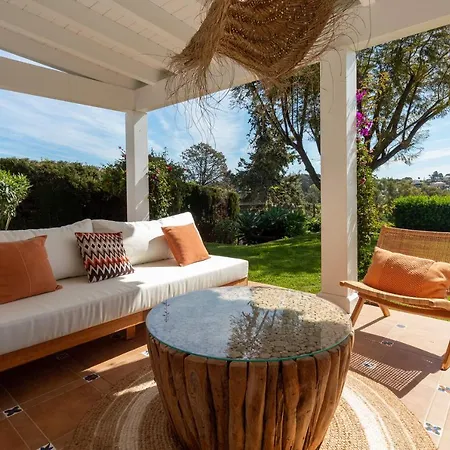 Front Line Golf With Private Pool In Paraiso Alto, Benahavis 4*