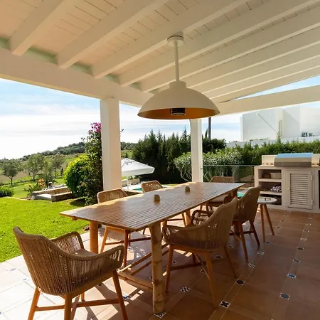 Front Line Golf With Private Pool In Paraiso Alto, Benahavis Hotel Estepona